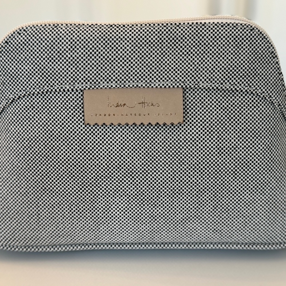 India Hicks Baby Duchess Makeup Kit, NWOT,Black  Cream,Style 15014-01cosmetic